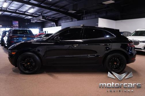 2018 Porsche Macan Base