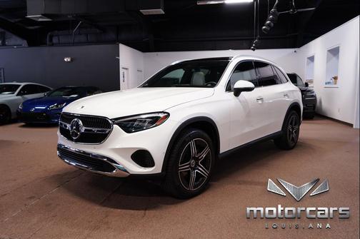 Polar White 2026 Mercedes-Benz GLC 300 Base