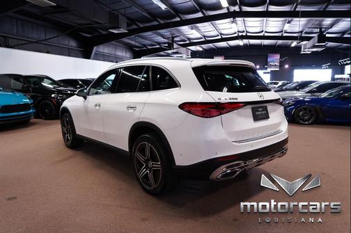 Polar White 2026 Mercedes-Benz GLC 300 Base