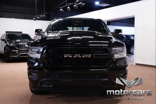 Diamond Black Crystal Pearl Coat 2021 RAM 1500 Laramie