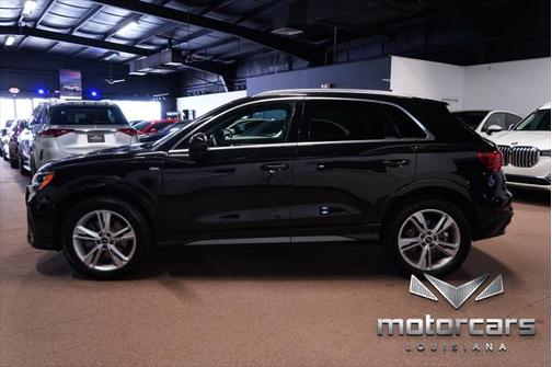 2022 Audi Q3 45 S line Premium