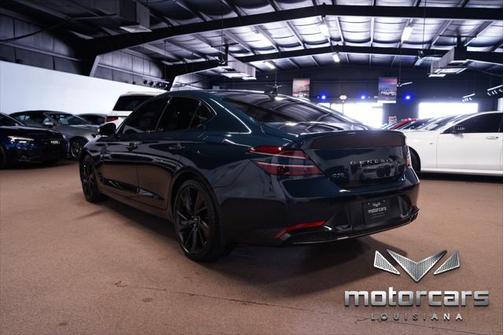 2023 Genesis G70 2.0T RWD