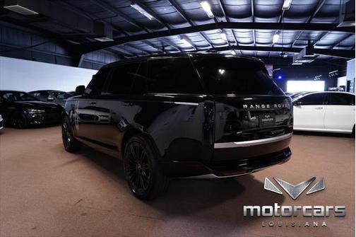 2024 Land Rover Range Rover P530 Autobiography LWB