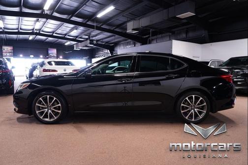 Crystal Black Pearl 2019 Acura TLX FWD