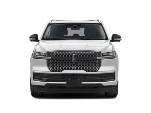 Infinite Black Metallic Clearcoat 2025 Lincoln Navigator Reserve