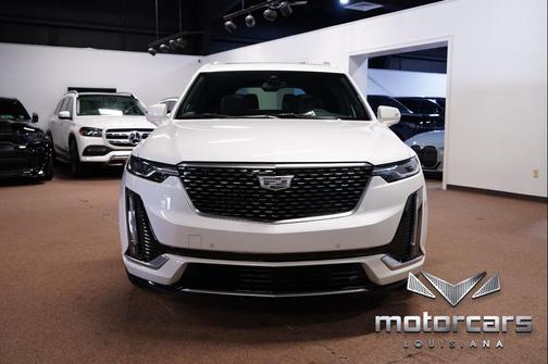 Crystal White Tricoat 2023 Cadillac XT6 Premium Luxury FWD