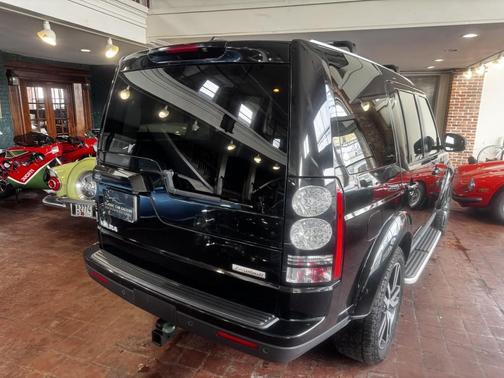 2016 Land Rover LR4 Base