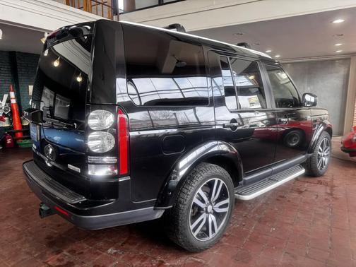 2016 Land Rover LR4 Base