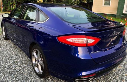 2014 Ford Fusion SE