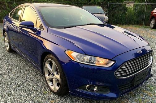 2014 Ford Fusion SE