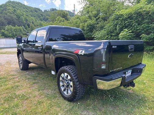 Black 2014 Chevrolet Silverado 2500 LT