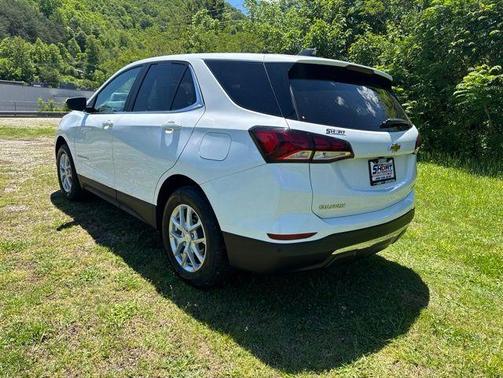 Summit White 2024 Chevrolet Equinox LT