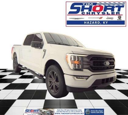 Oxford White 2022 Ford F-150 XLT
