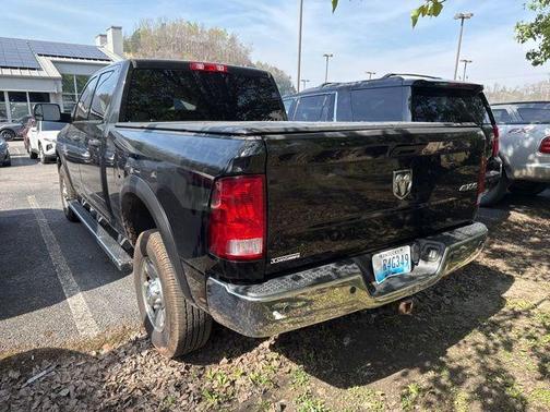 Brilliant Black Crystal Pearlcoat 2017 RAM 3500 Tradesman
