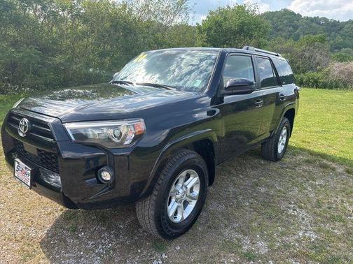Midnight Black Metallic 2024 Toyota 4Runner SR5