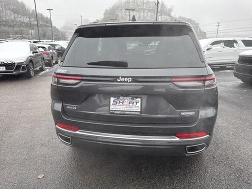 2025 Jeep Grand Cherokee Summit