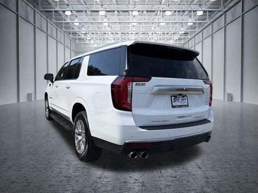 Summit White 2024 GMC Yukon XL Denali