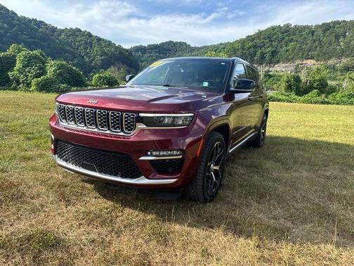 Velvet Red Pearlcoat 2023 Jeep Grand Cherokee Summit