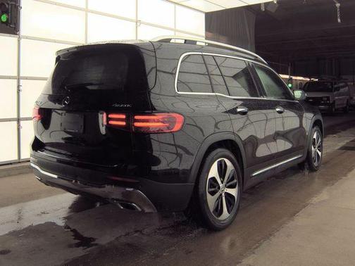 2025 Mercedes-Benz GLB 250 Base 4MATIC