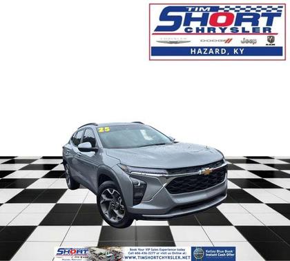 Sterling Gray Metallic 2025 Chevrolet Trax LT
