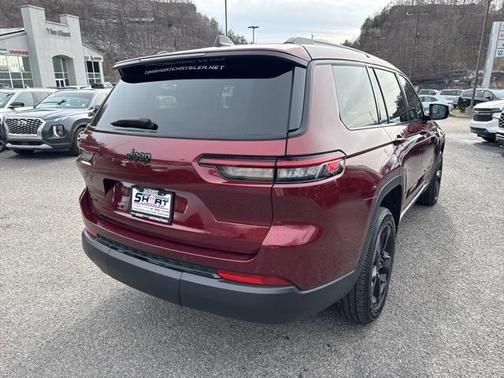 2025 Jeep Grand Cherokee L Laredo