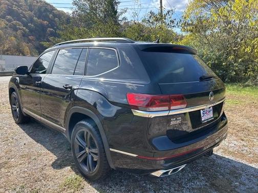 2021 Volkswagen Atlas 3.6 V6 SE w/ Technology R-Line