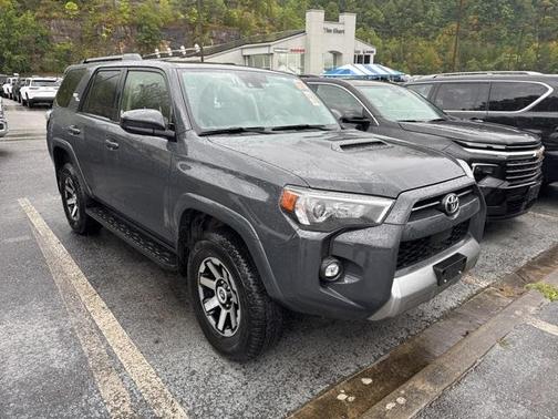 2024 Toyota 4Runner TRD Off Road