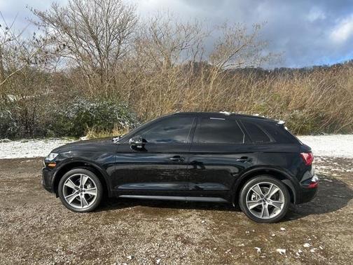 2019 Audi Q5 2.0T Premium Plus