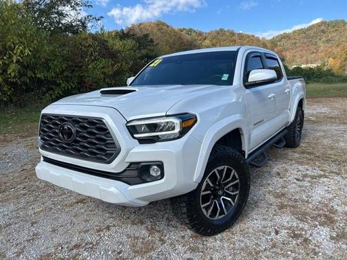 2021 Toyota Tacoma 