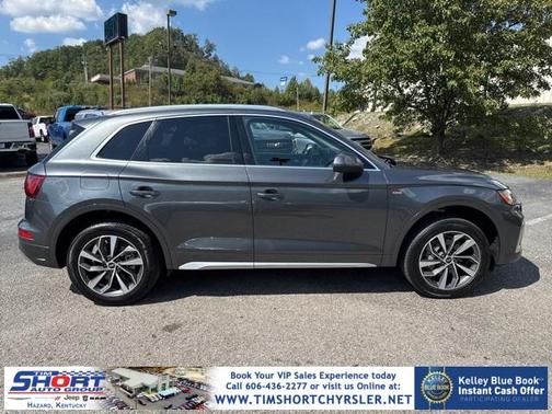 2023 Audi Q5 45 S line quattro Premium