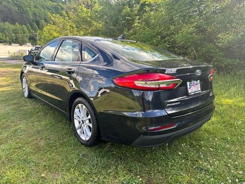 Blue Metallic 2020 Ford Fusion SE