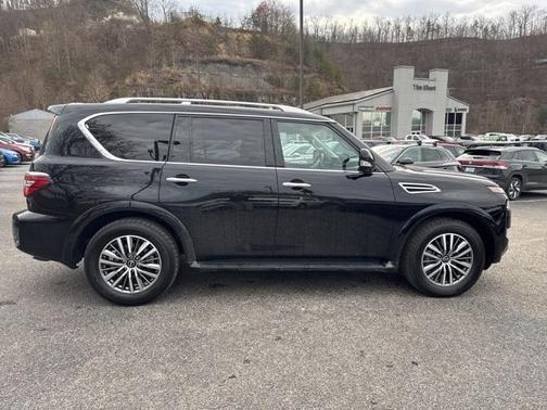 2024 Nissan Armada SL
