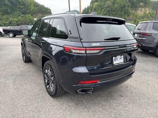 2024 Jeep Grand Cherokee 4xe Summit