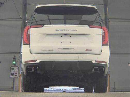 Summit White 2025 GMC Yukon Denali