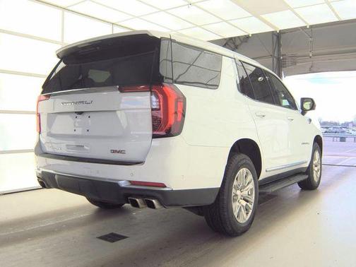 Summit White 2025 GMC Yukon Denali