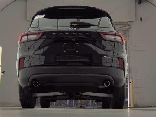 Black Metallic 2025 Ford Escape ST-Line