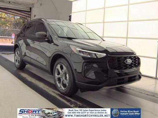 Black Metallic 2025 Ford Escape ST-Line
