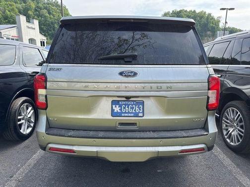 Silver Metallic 2024 Ford Expedition Max XLT