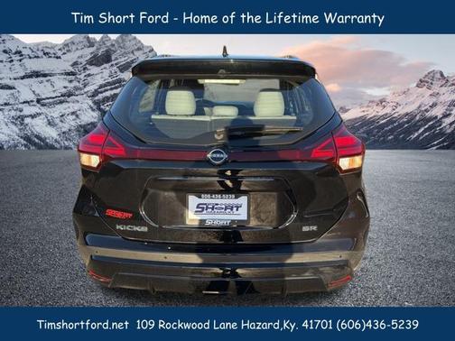 2024 Nissan Kicks SR