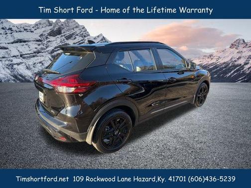 2024 Nissan Kicks SR