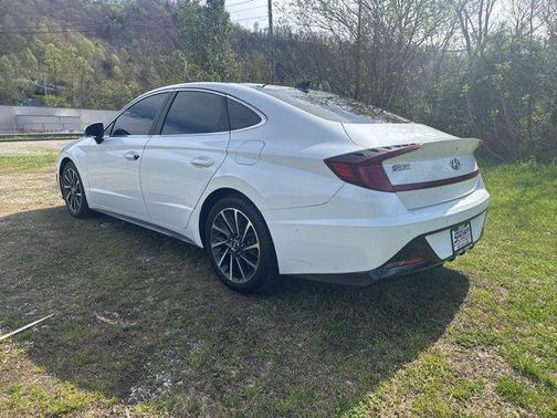 Quartz White 2022 Hyundai SONATA Limited