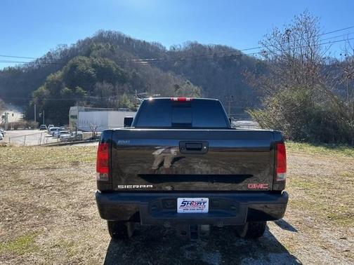 2011 GMC Sierra 2500 Denali