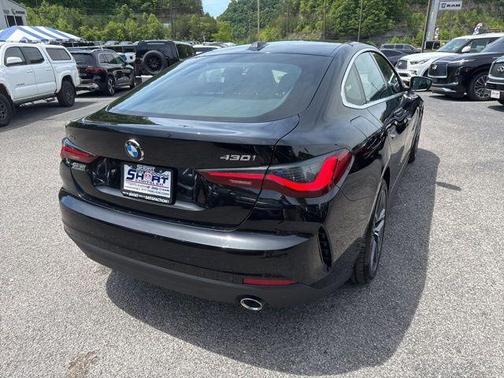 Black Sapphire Metallic 2026 BMW 430 Gran Coupe i xDrive