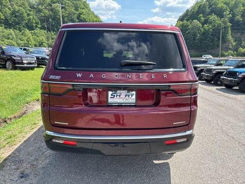 Velvet Red Pearlcoat 2022 Jeep Wagoneer Series II