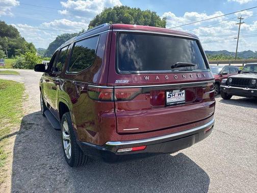 Velvet Red Pearlcoat 2022 Jeep Wagoneer Series II
