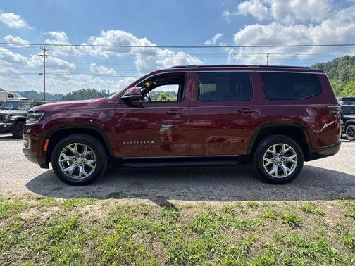 Velvet Red Pearlcoat 2022 Jeep Wagoneer Series II