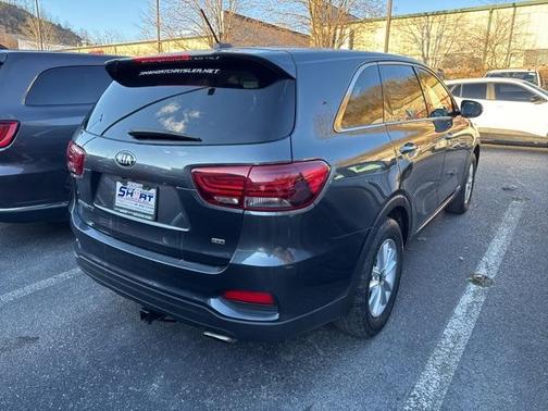 2020 Kia Sorento LX