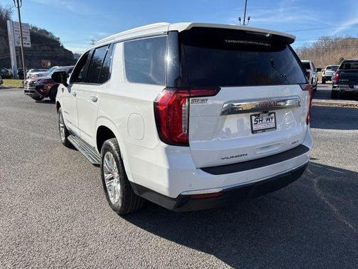 2021 GMC Yukon SLT