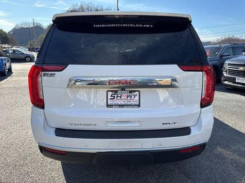 2021 GMC Yukon SLT