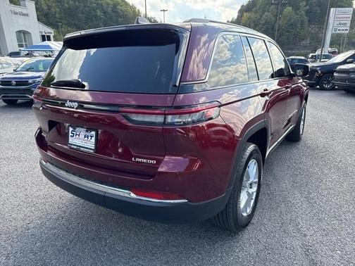 2025 Jeep Grand Cherokee Laredo X